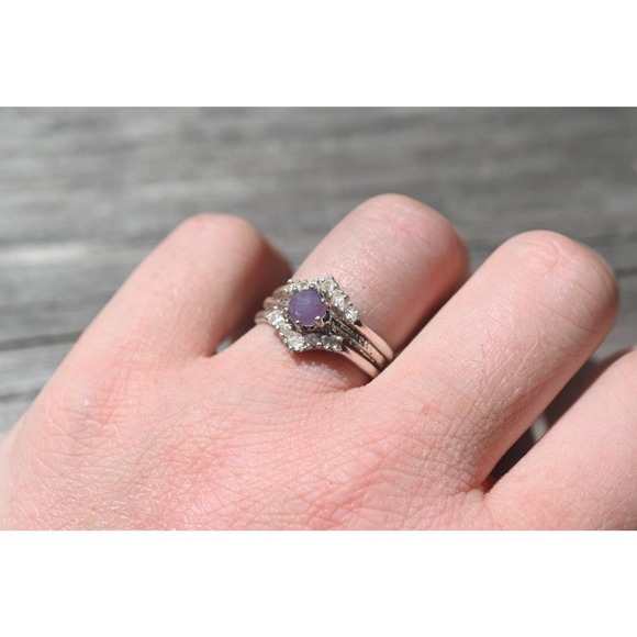 Grape agate engagement ring set, raw stone ring, alternative engagement … - Picture 3 of 4